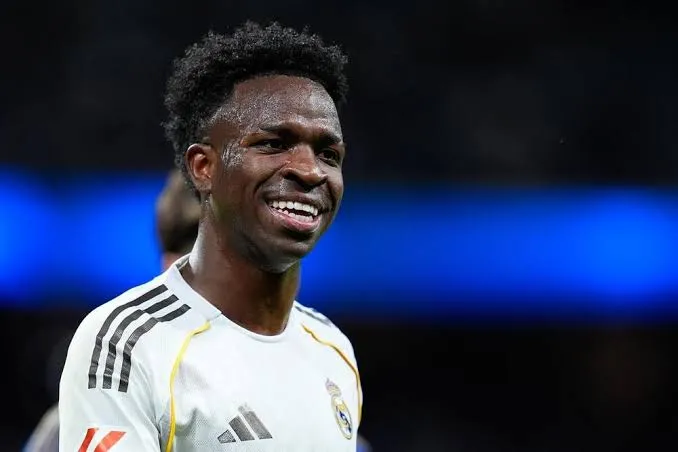 Real Madrid renueva a Vinícius Júnior hasta 2032