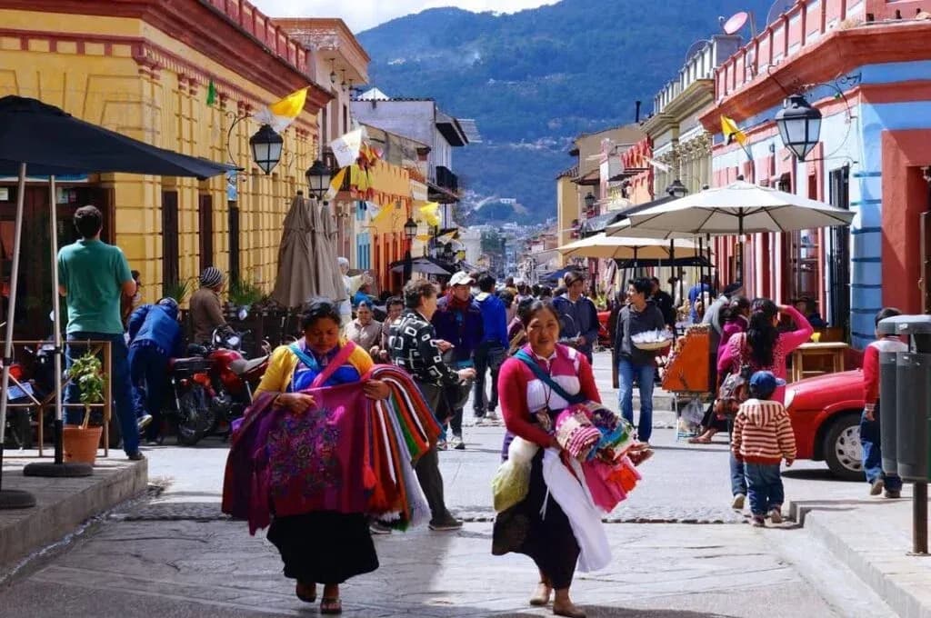 México mantiene crecimiento en la llegada de viajeros internacionales