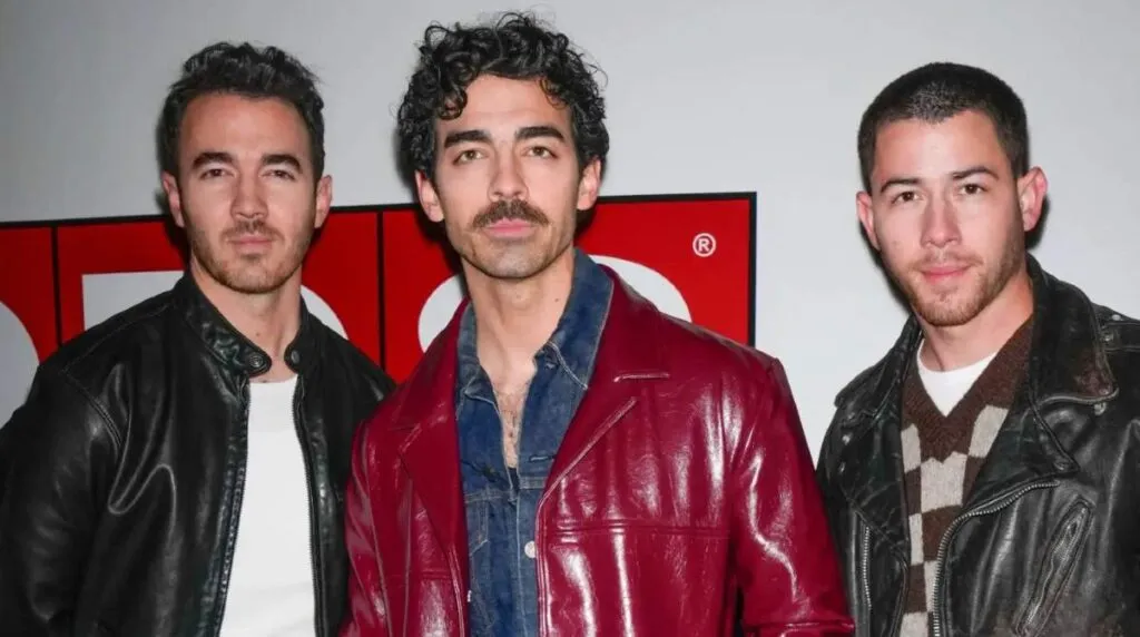 Los Jonas Brothers cumplen 20 años de carrera y consolidan su regreso a la cima