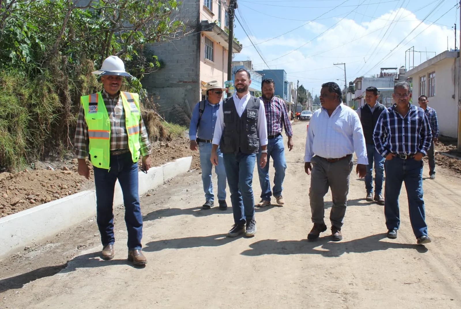 Ayuntamiento de Puebla avanza con rehabilitación integral de vialidad en San Sebastián de Aparicio
